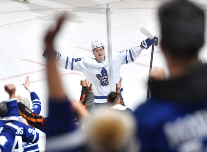 William Nylander of the Toronto Maple Leafs scores against the Edmonton Oilers William Nylander of the Toronto Maple Leafs scores against the Edmonton Oilers